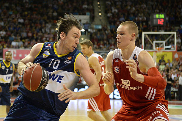 不难看出他 不难看出他