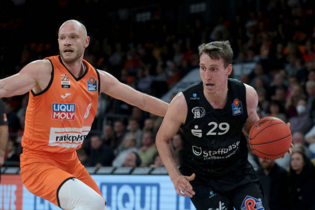 其中之一 其中之一