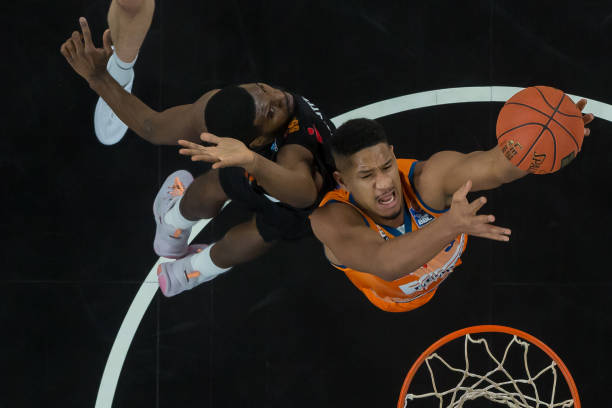 也给球迷们 也给球迷们