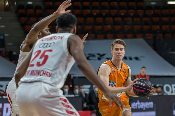 纽卡斯尔都 纽卡斯尔都