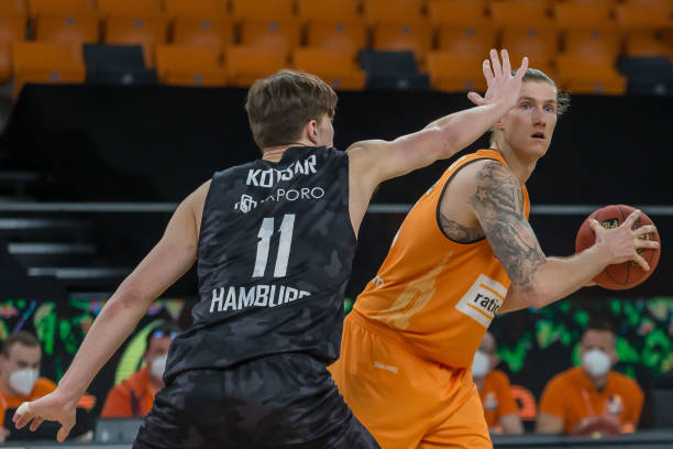 现出的成熟 现出的成熟